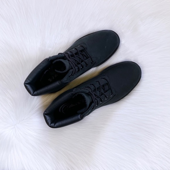 Timberland Kinsley Black 6 Inch Waterproof Boots - Picture 3 of 7